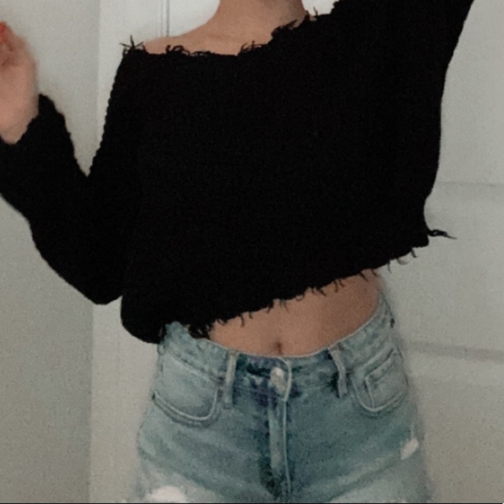 Sweater - Picture 2 of 3